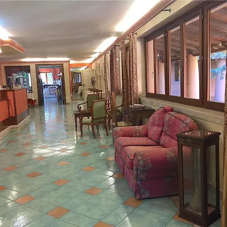 Hotel I Ginepri 3*