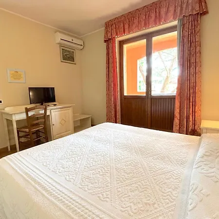 Hotel I Ginepri 3*